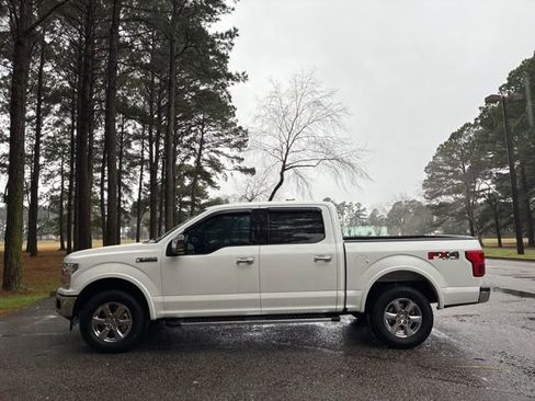Used 2020 Ford F150 Lariat image 6