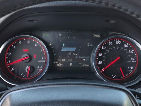 Used 2019 Toyota Camry XSE w/ Phone Cable & Charge Package image 17