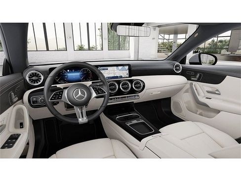 New 2026 Mercedes-Benz CLA 250 4MATIC image 3