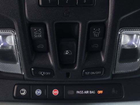 Used 2022 GMC Sierra 2500 AT4 w/ AT4 Premium Plus Package image 34