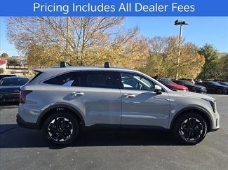 New 2026 Kia Sorento S w/ S Panoramic Sunroof Package FWD video 2