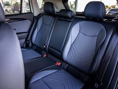 New 2026 Volkswagen Tiguan SE image 50