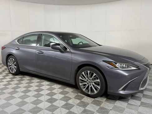 Used 2021 Lexus ES 350 w/ Premium Package FWD image 11