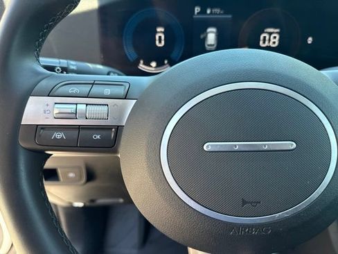 Used 2024 Hyundai Kona SEL AWD/4WD image 33
