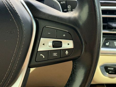 Used 2019 BMW X5 xDrive50i w/ Executive Package image 25