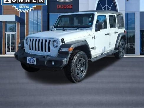Used 2022 Jeep Wrangler Unlimited Sport image 1