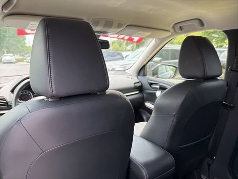Used 2025 Mitsubishi Eclipse Cross SE AWD/4WD image 28