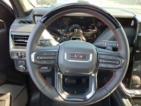 New 2026 GMC Yukon AT4 Ultimate AWD/4WD image 14