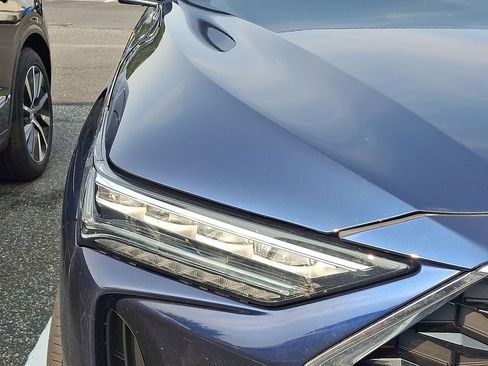 Used 2024 Acura MDX SH-AWD w/ Technology Package image 3