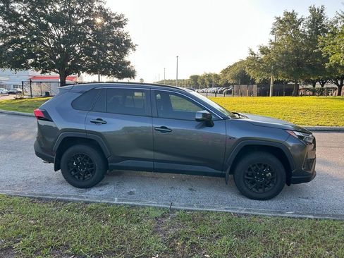Used 2024 Toyota RAV4 XLE w/ Convenience Package FWD image 6