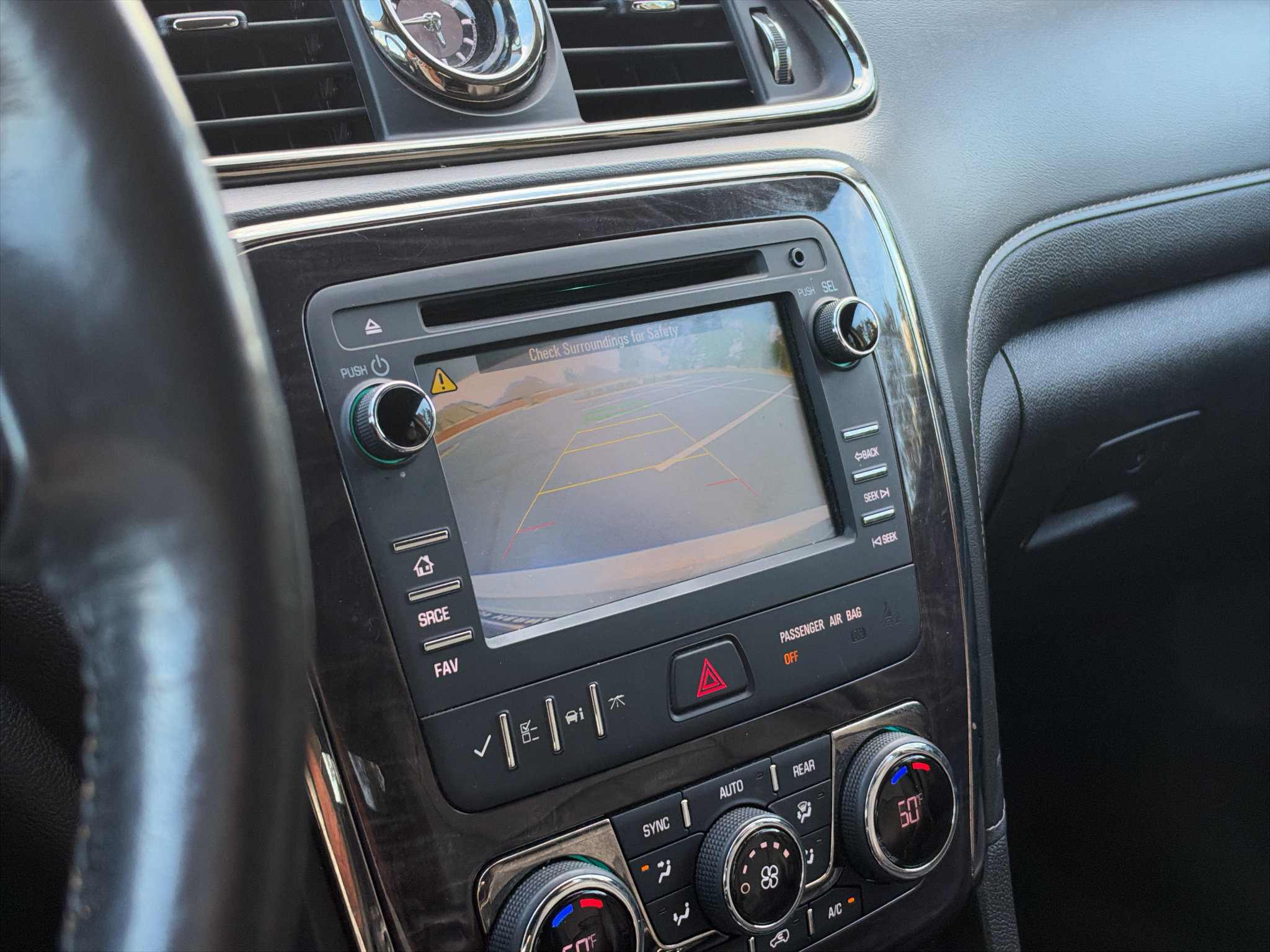 Used 2015 Buick Enclave Leather FWD image 23
