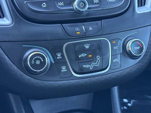 Used 2024 Chevrolet Malibu LS image 18