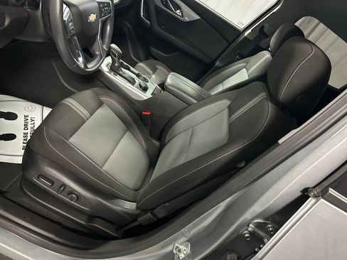 Used 2025 Chevrolet Blazer LT FWD image 12