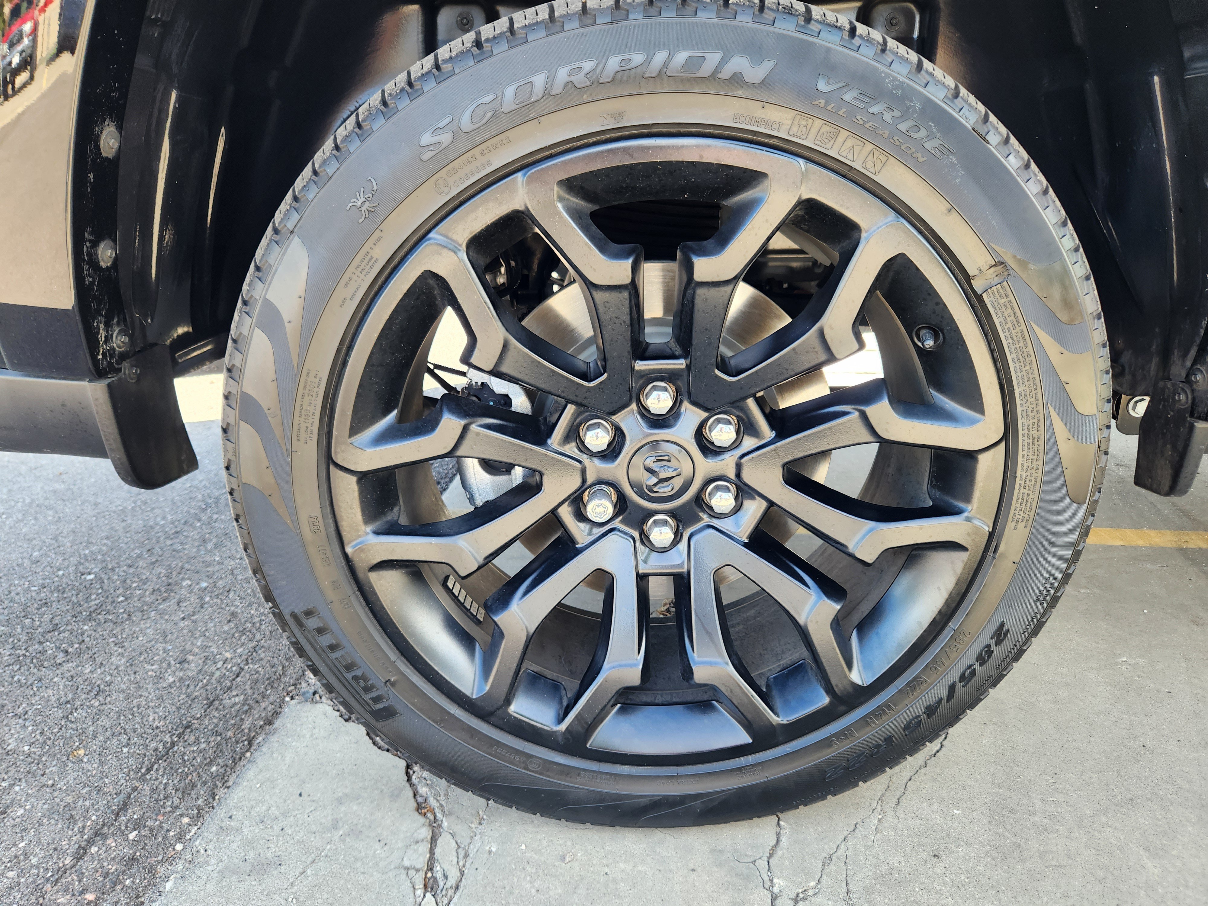 Used 2025 RAM 1500 Limited AWD/4WD image 8
