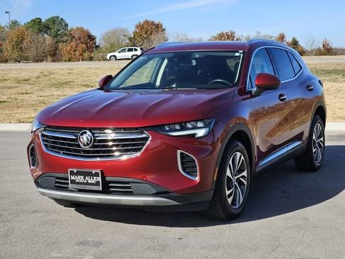 Used 2023 Buick Envision Essence image 3