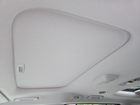 New 2026 Kia Carnival SX Prestige FWD image 24