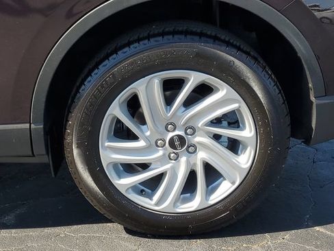 Certified 2023 Lincoln Corsair AWD image 7