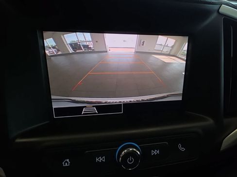 Used 2022 GMC Terrain SLE FWD image 29