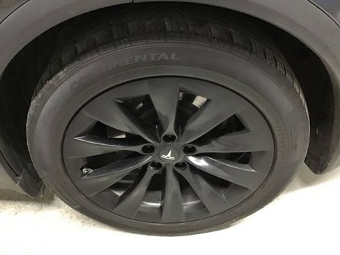 Used 2016 Tesla Model X 60D AWD/4WD image 9