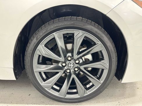 Used 2025 Toyota Corolla SE image 60