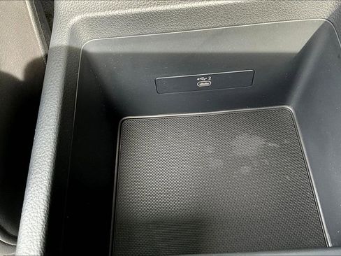 Used 2023 Audi Q5 2.0T Premium image 16