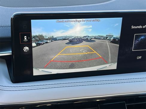 Used 2024 Genesis G70 2.5T image 23