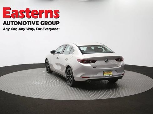 Used 2024 MAZDA MAZDA3 s FWD image 65