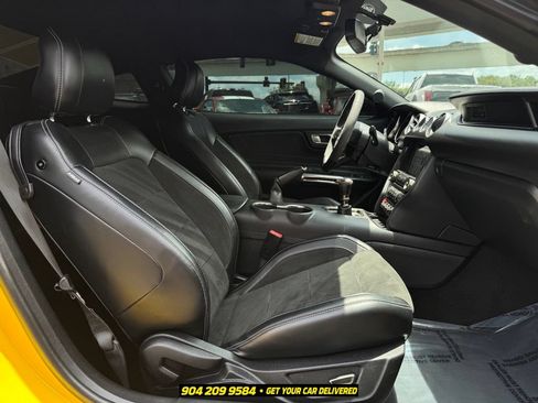 Used 2017 Ford Mustang Shelby GT350 RWD image 36