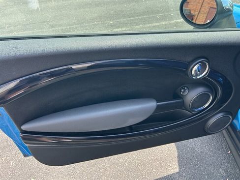 Used 2010 MINI Cooper S image 9