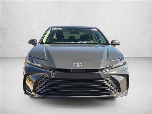 Used 2025 Toyota Camry LE FWD image 2