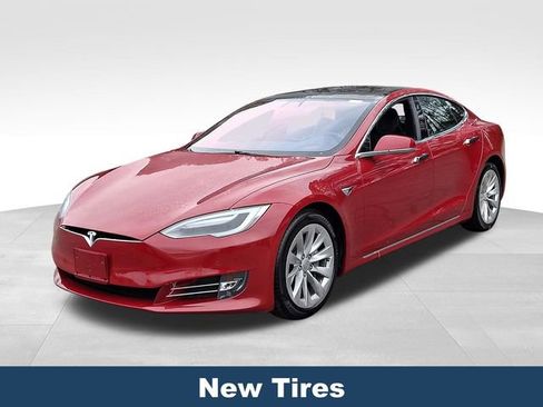Used 2017 Tesla Model S 90D image 4