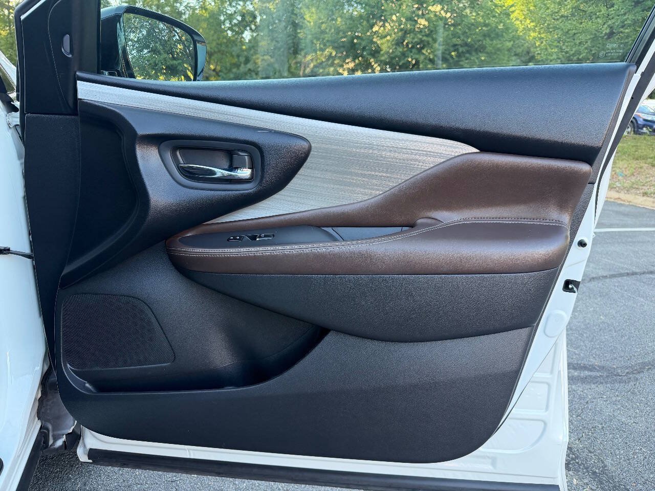 Used 2015 Nissan Murano SL FWD image 21