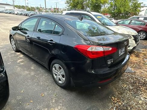 Used 2014 Kia Forte LX FWD image 3