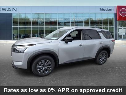 New 2025 Nissan Pathfinder S