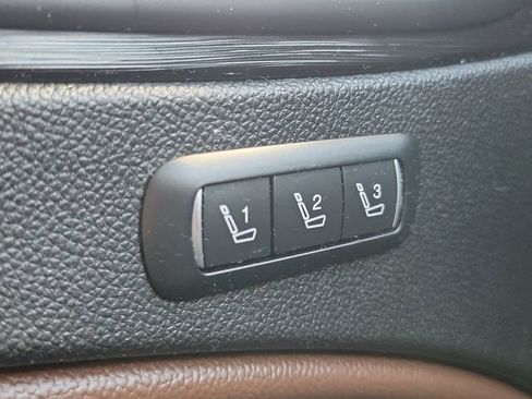 Used 2019 Alfa Romeo Stelvio image 15