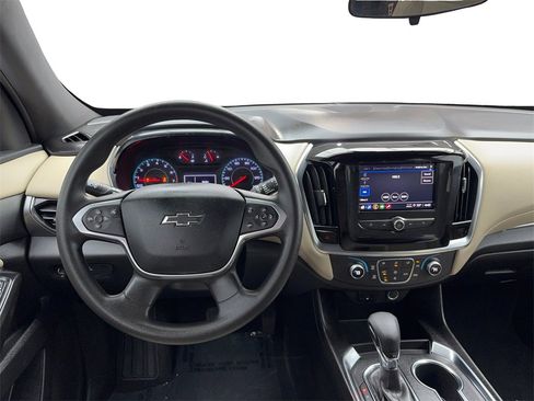 Used 2023 Chevrolet Traverse LS w/ Midnight/Sport Edition image 17