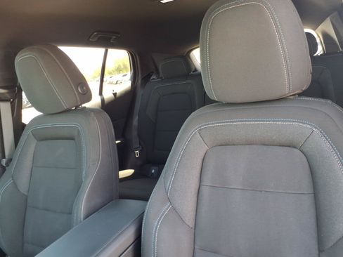 Used 2026 Chevrolet Equinox EV LT FWD image 21