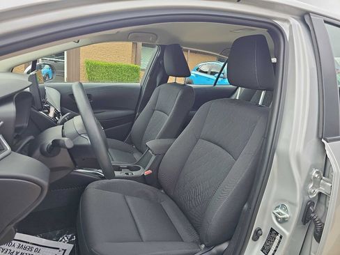 Used 2024 Toyota Corolla LE image 16