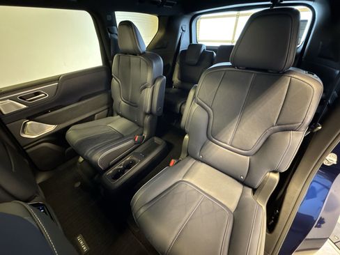 New 2026 INFINITI QX80 4WD w/ Sport Exterior Package image 23