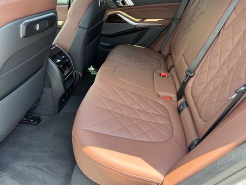 New 2026 BMW X5 xDrive40i AWD/4WD image 17