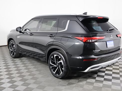 Used 2024 Mitsubishi Outlander SEL image 8