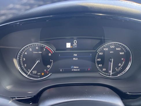 Certified 2024 Cadillac XT5 Premium Luxury image 22