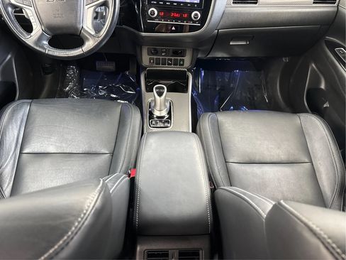 Used 2021 Mitsubishi Outlander SEL AWD/4WD image 22