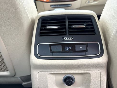 Used 2018 Audi A4 2.0T Premium w/ Convenience Package image 32
