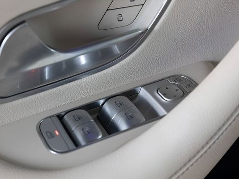 Used 2022 Mercedes-Benz GLE 350 4MATIC image 42