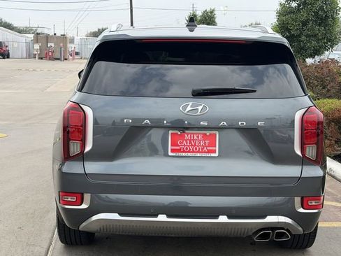 Used 2022 Hyundai Palisade Calligraphy image 6
