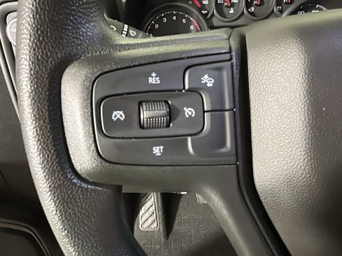 Used 2026 Chevrolet Silverado 1500 Custom AWD/4WD image 17