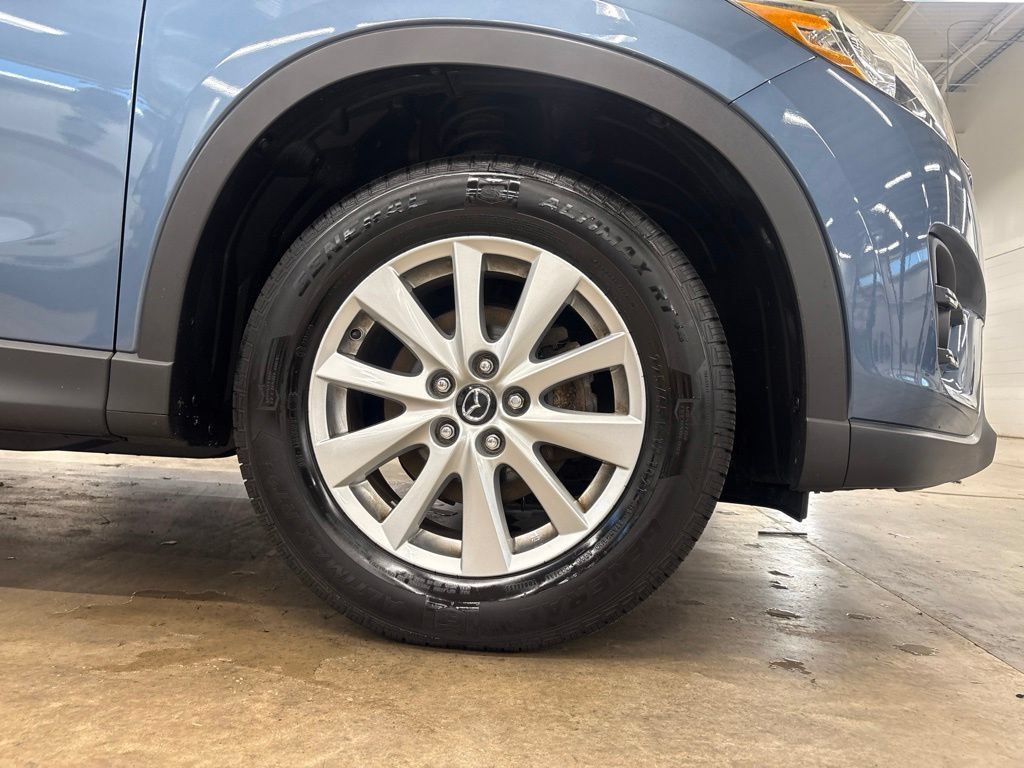Used 2016 MAZDA CX-5 Touring FWD image 22