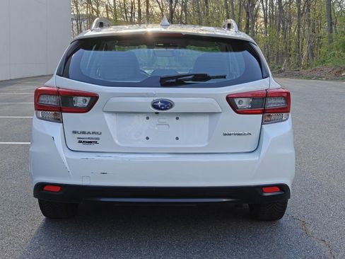 Used 2022 Subaru Impreza 2.0i Premium AWD/4WD image 5