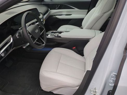 New 2026 Cadillac Lyriq Luxury RWD image 20